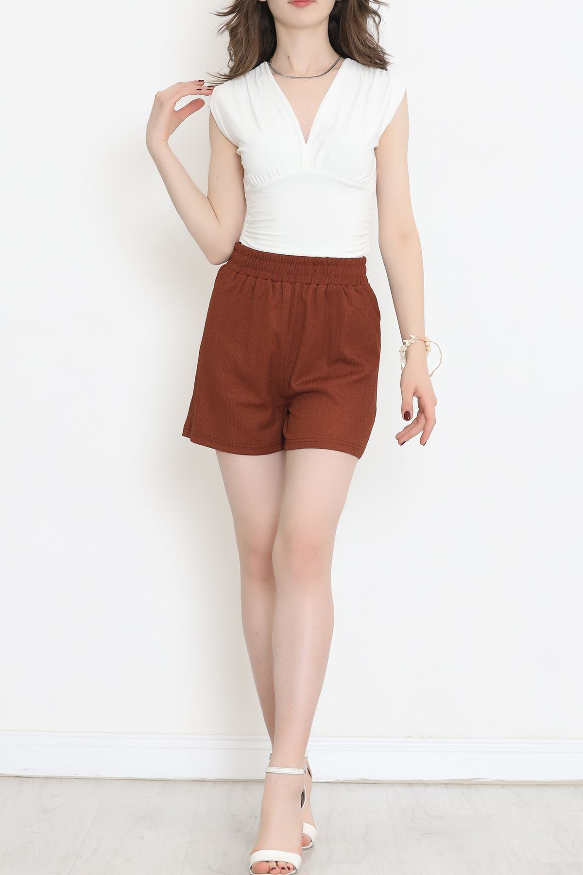 Dekolteli Sıfır Kol Bluz Beyaz - 152411.224.