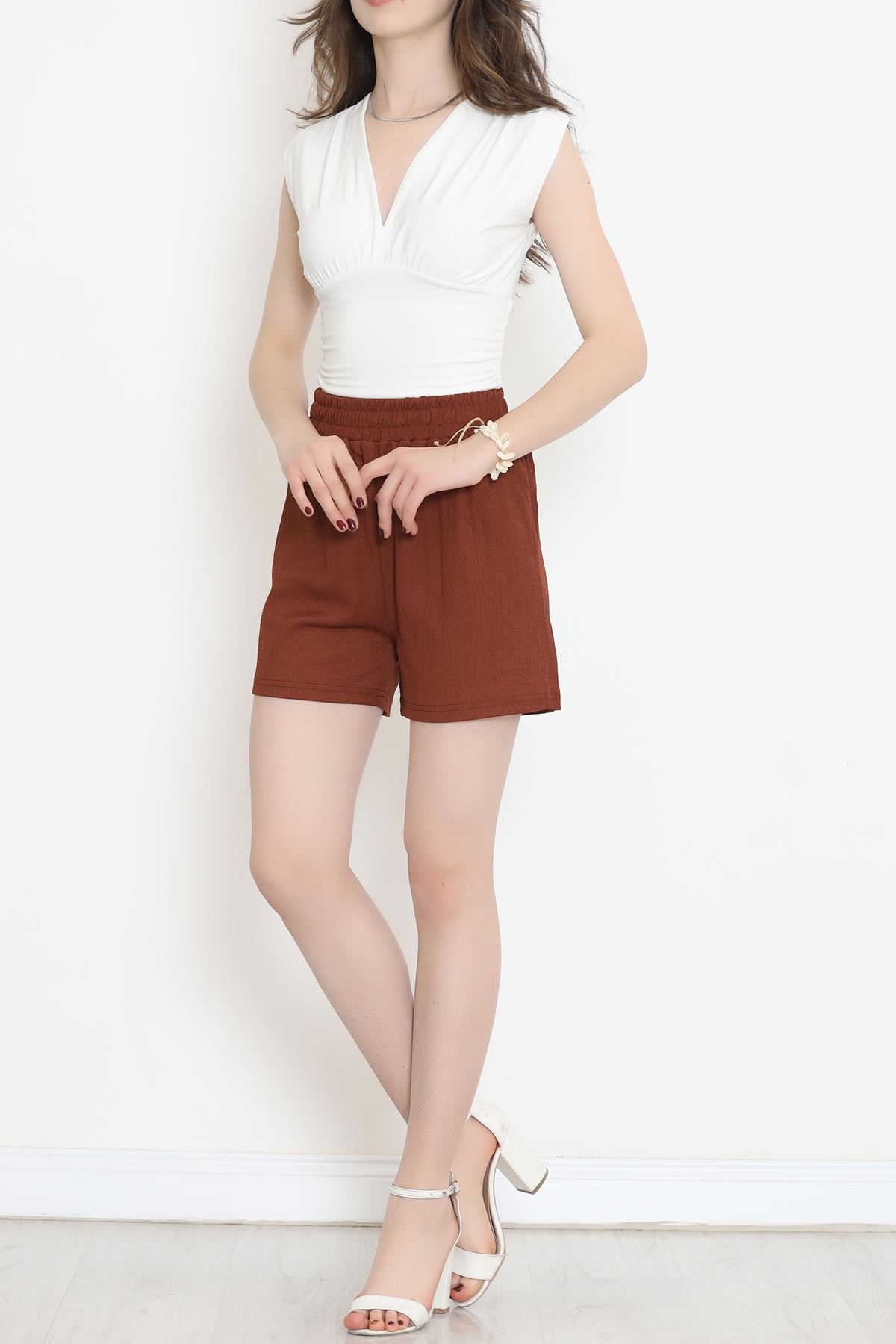 Dekolteli Sıfır Kol Bluz Beyaz - 152411.224.