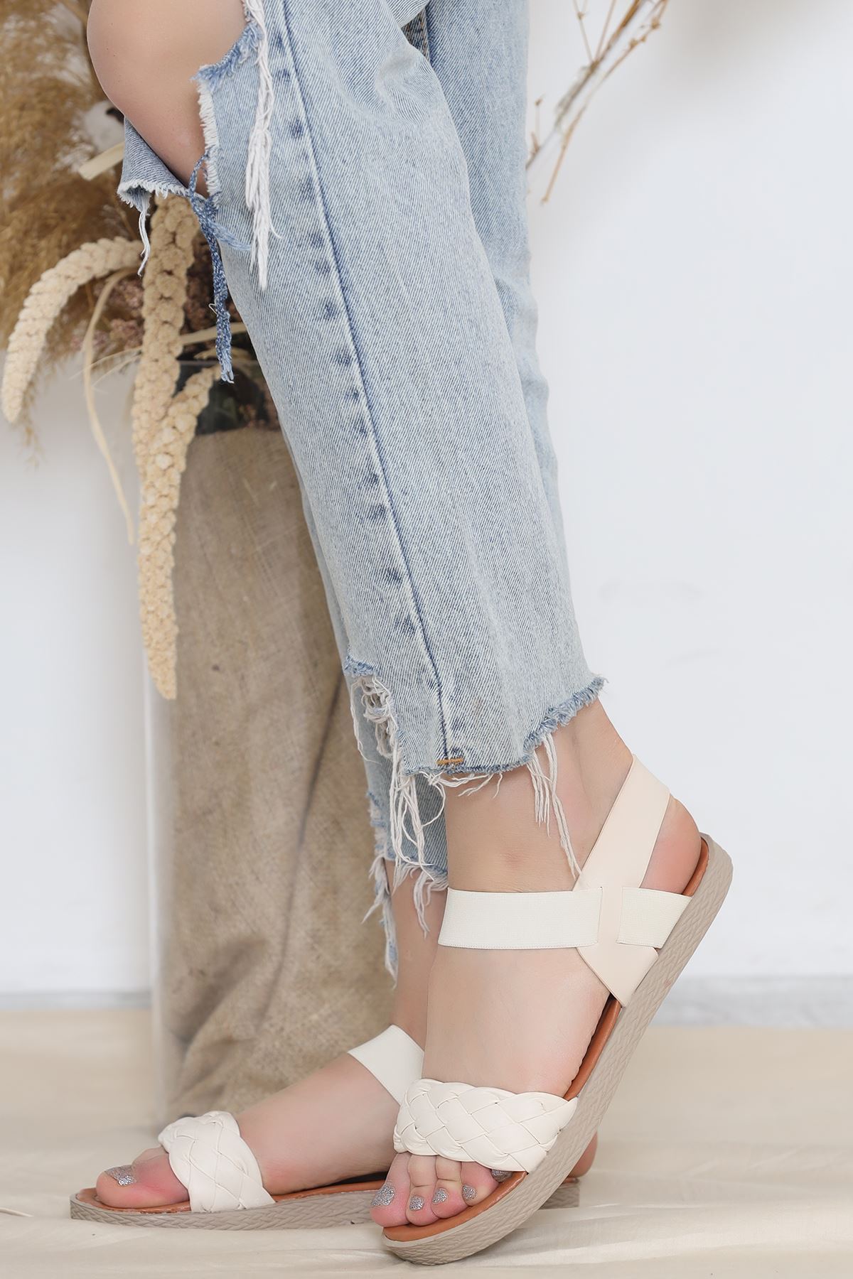 Örgü Detay Sandalet Bej - 11413.264.