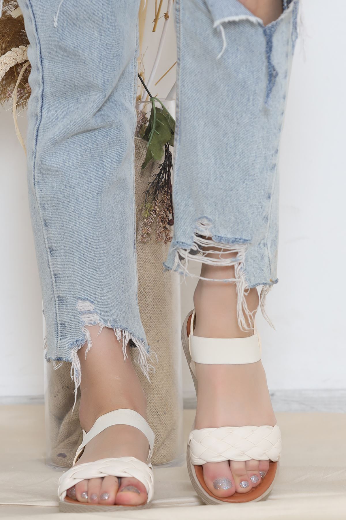 Örgü Detay Sandalet Bej - 11413.264.