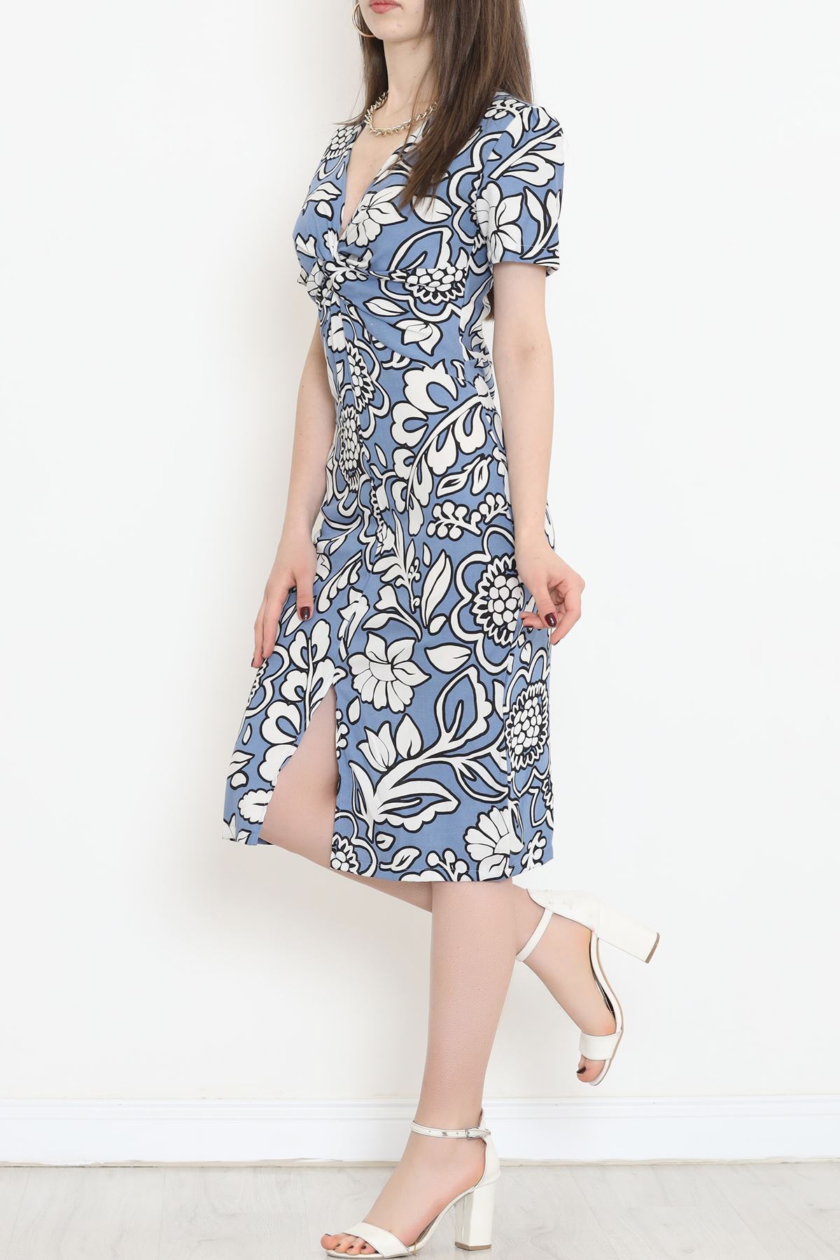 V Yaka Yırtmaçlı Elbise Mavi - 152422.701.