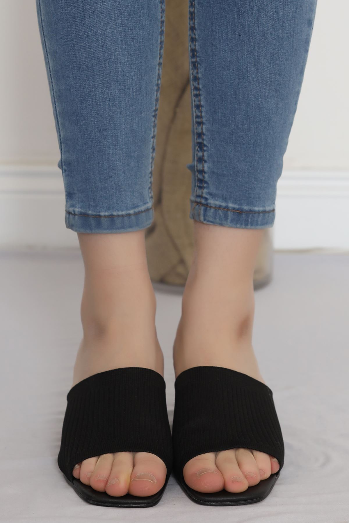 5 Cm Topuklu Terlik Siyah - 18199.264.