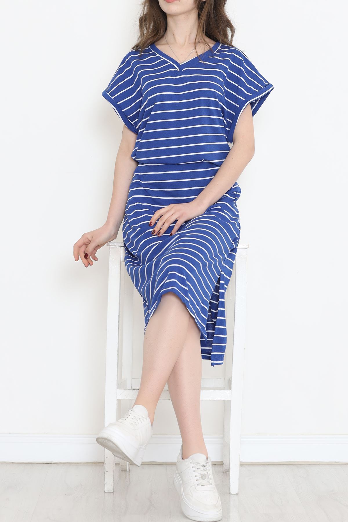 Süprem Çizgili V Yaka Elbise Saks - 15917.1567.