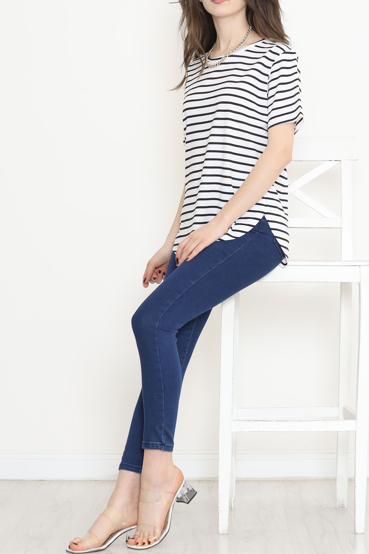 Çizgili Oval Kesim Tişört Siyahbeyaz - 1233.275.