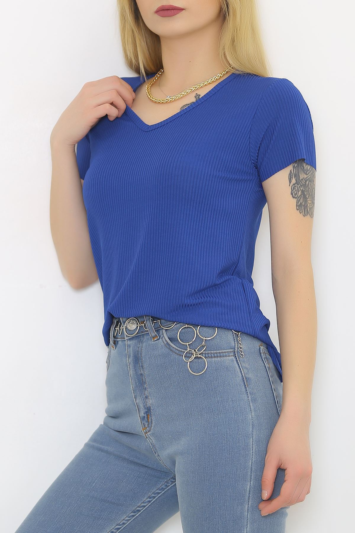 V Yaka Kaşkorse Tişört Saks - 1988.555.