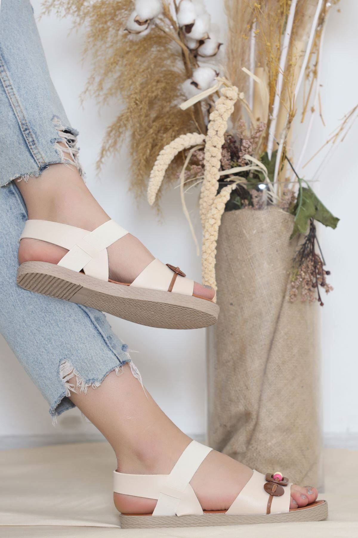 Boncuklu Sandalet Bej - 11412.264.