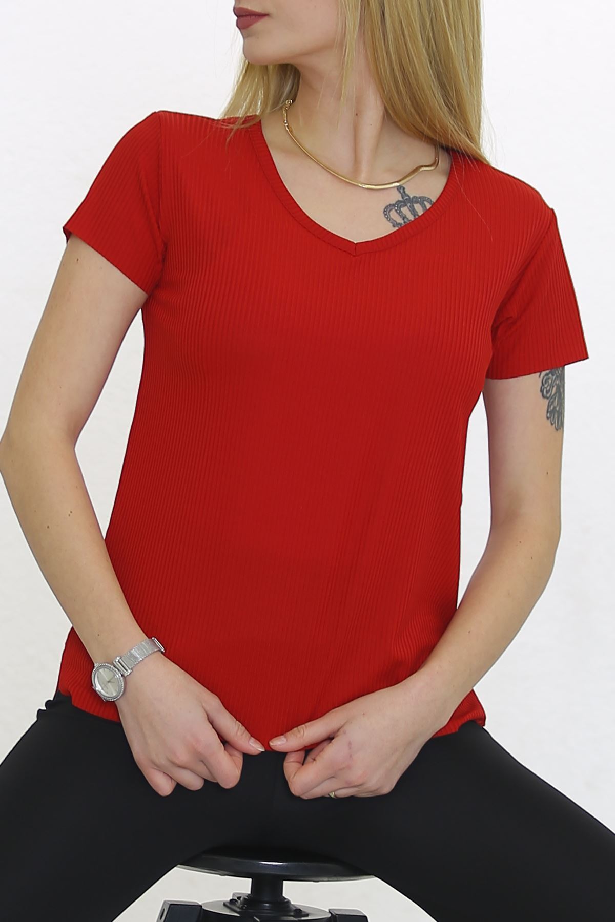 V Yaka Kaşkorse Tişört Kırmızı - 1988.555.