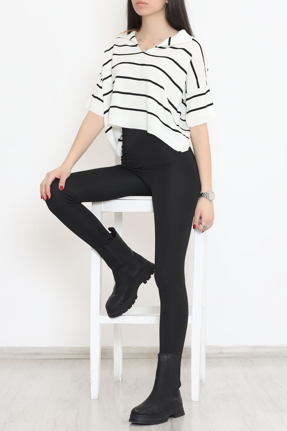 Gömlek Yaka Çizgili Triko Kemiksiyah - 11182.1323.
