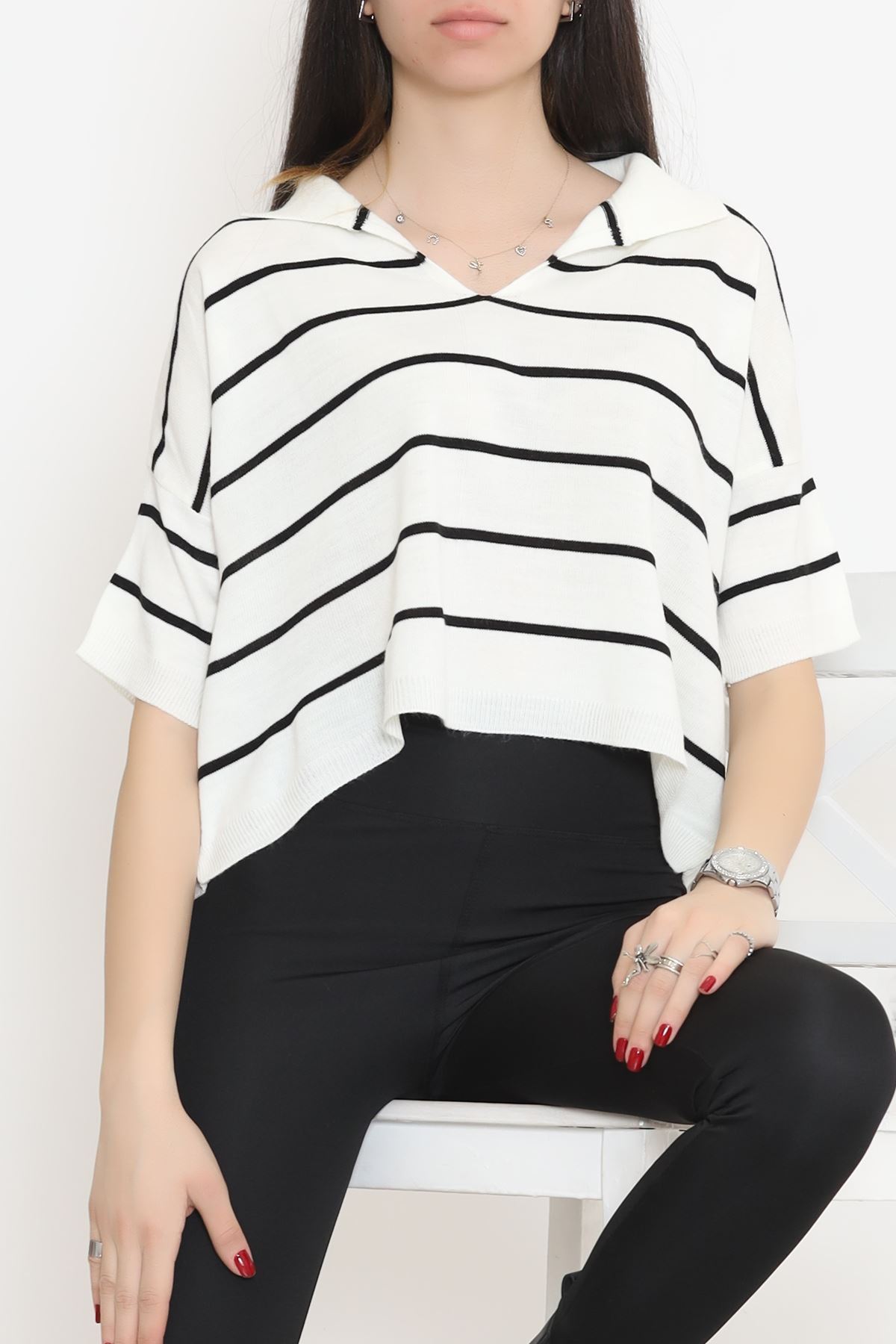 Gömlek Yaka Çizgili Triko Kemiksiyah - 11182.1323.