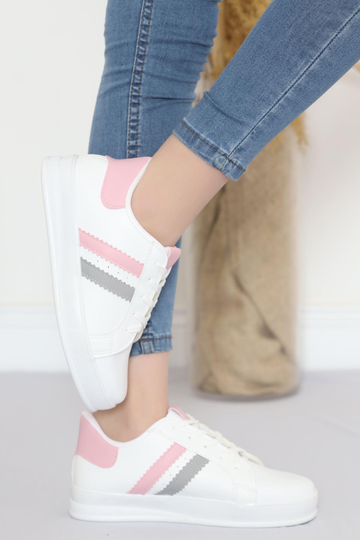 Çift Şeritli Günlük Ayakkabı Beyazpembe - 17114.264.