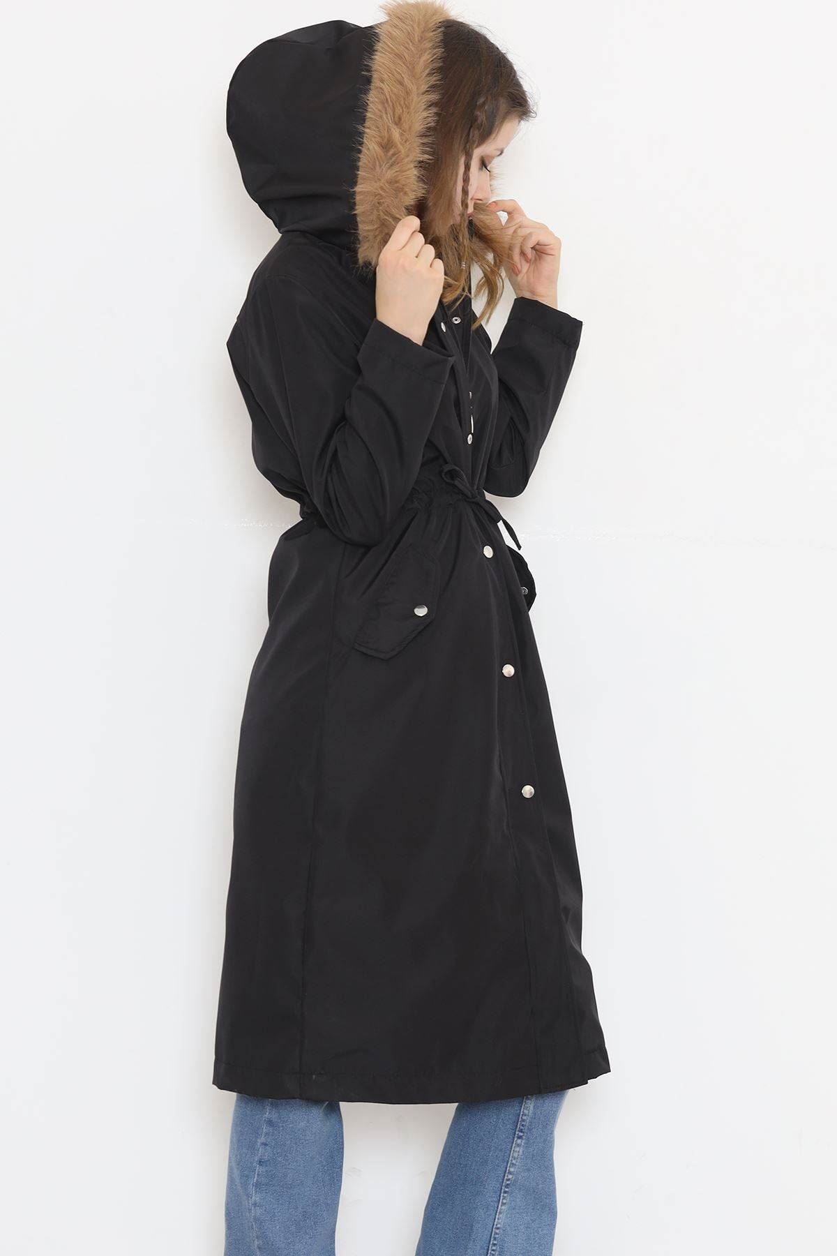 Beli Lastikli Kaban Siyah - 11612.683.