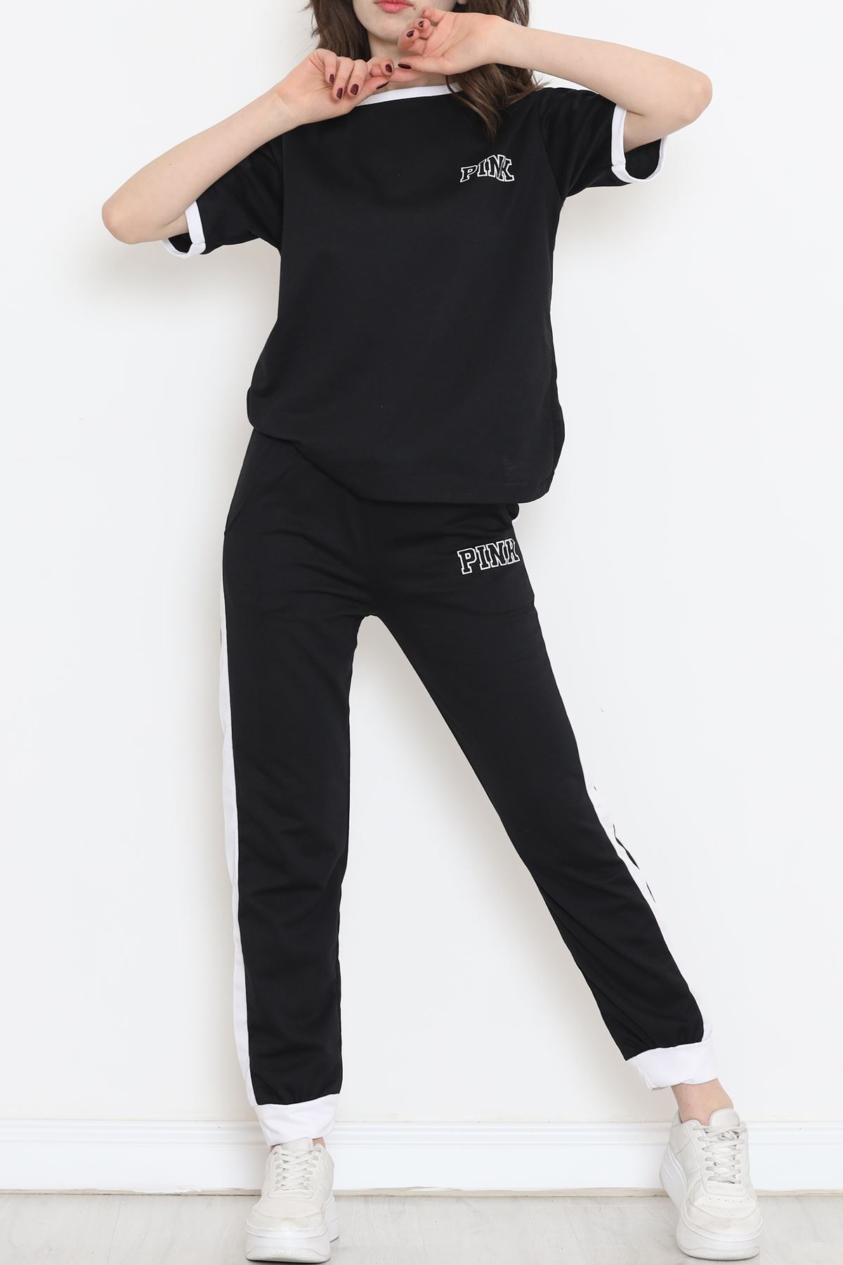 Baskılı İki Renk Eşofman Takımı Siyahbeyaz - 16607.5238.