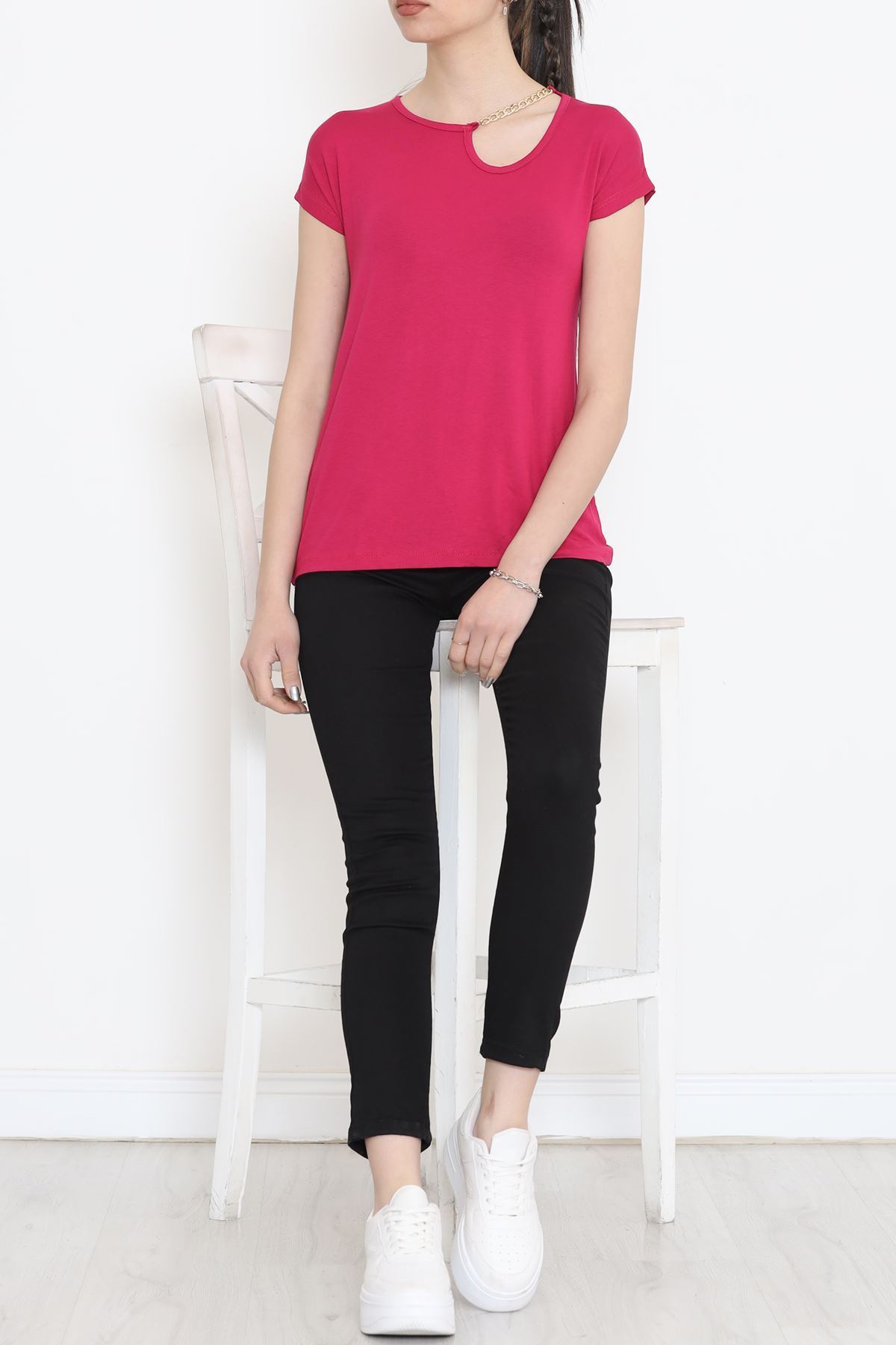 Yaka Zincir Detaylı Bluz Fuşya - 18156.599.