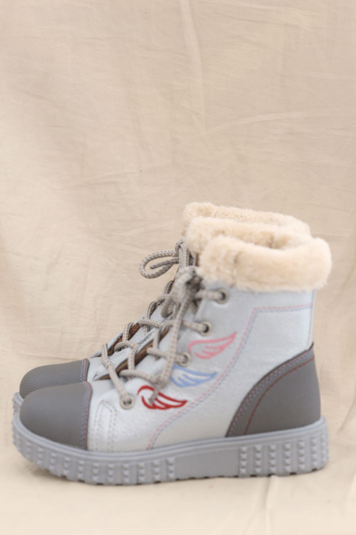 Bağcıklı Çocuk Botu Gümüş - 2323.264.