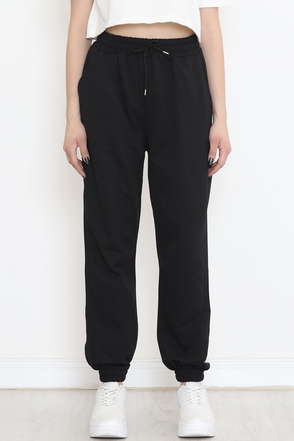 Paça Lastikli Eşofman Altı Siyah - 15915.1778.