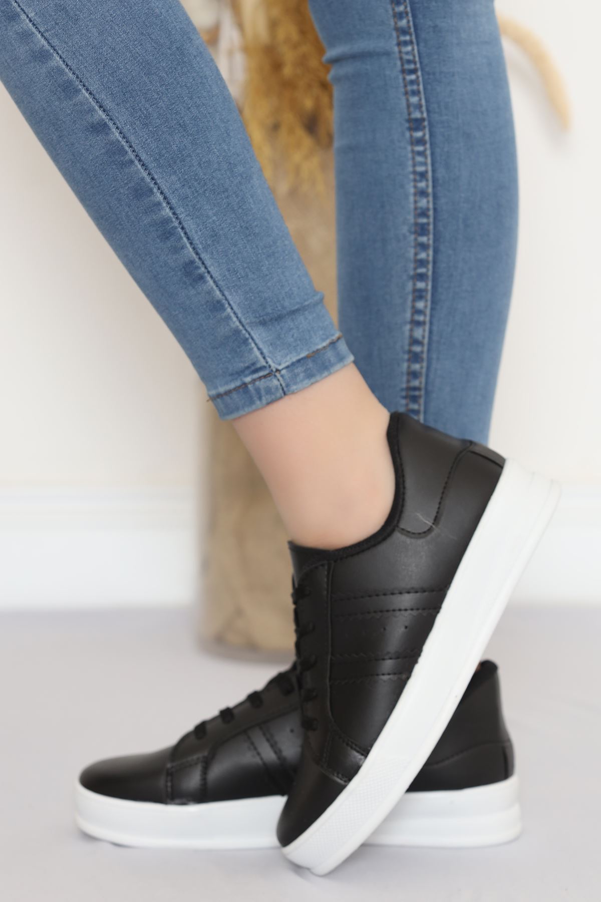 Şeritli Günlük Ayakkabı Siyah - 17114.264.