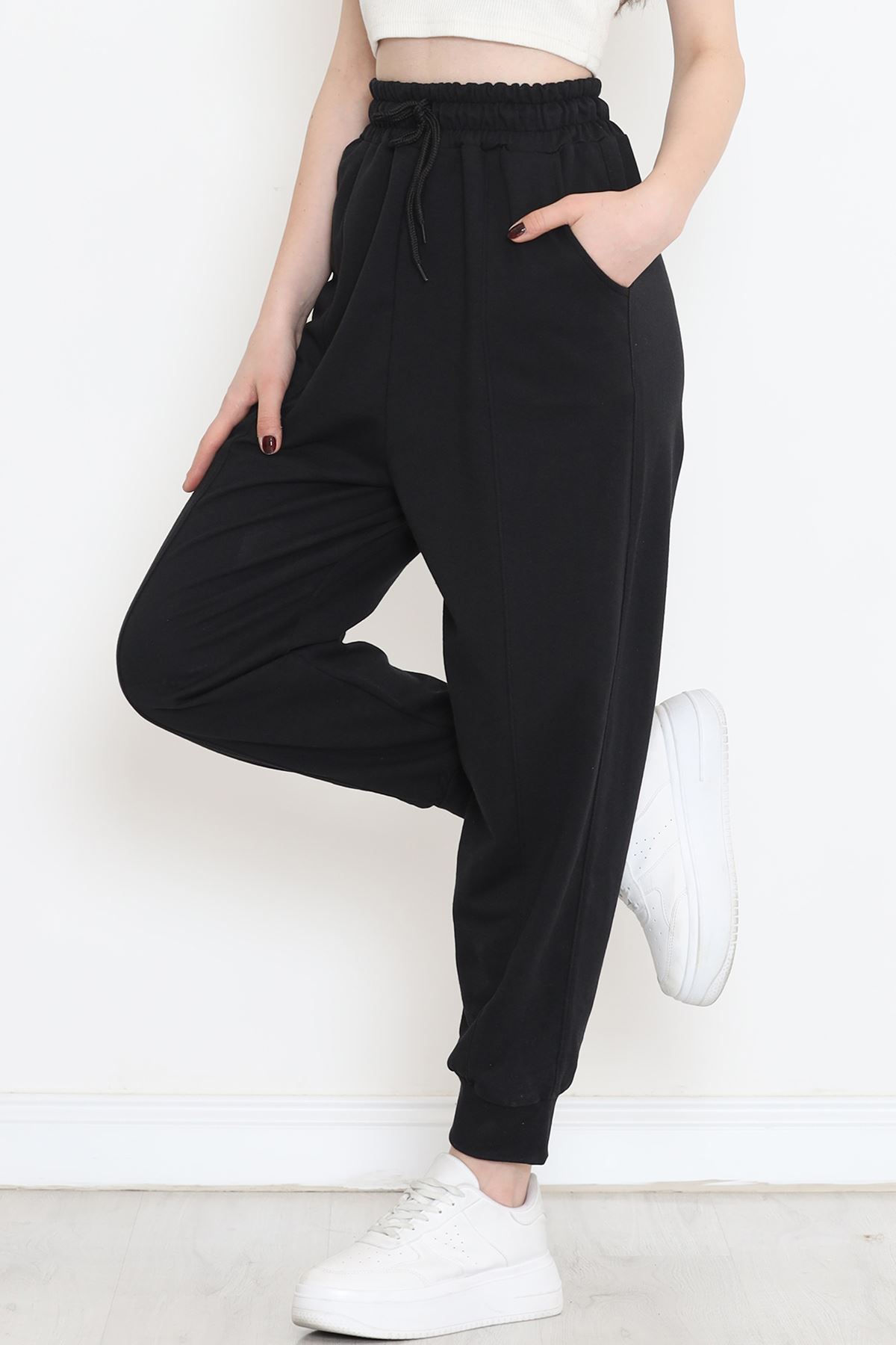 Çımalı Şardonsuz Eşofman Altı Siyah - 17279.053.