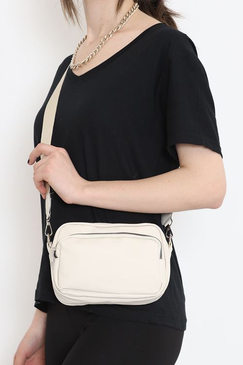 Önü Cepli Saten Çanta Bej - 17152.1624.